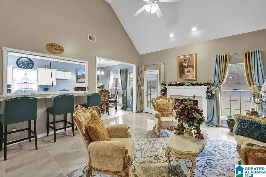 813 SAVANNAH LANE, Calera, AL 35040 - Image #3