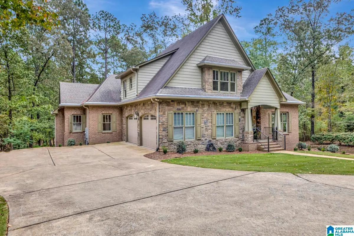 101 NORTH LAKE DRIVE, Hoover, AL 35242 - Image #1