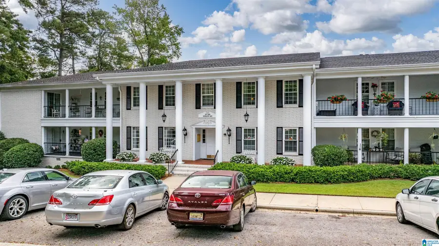 1875 KENTUCKY AVENUE, Vestavia Hills, AL 35216 - Image #2