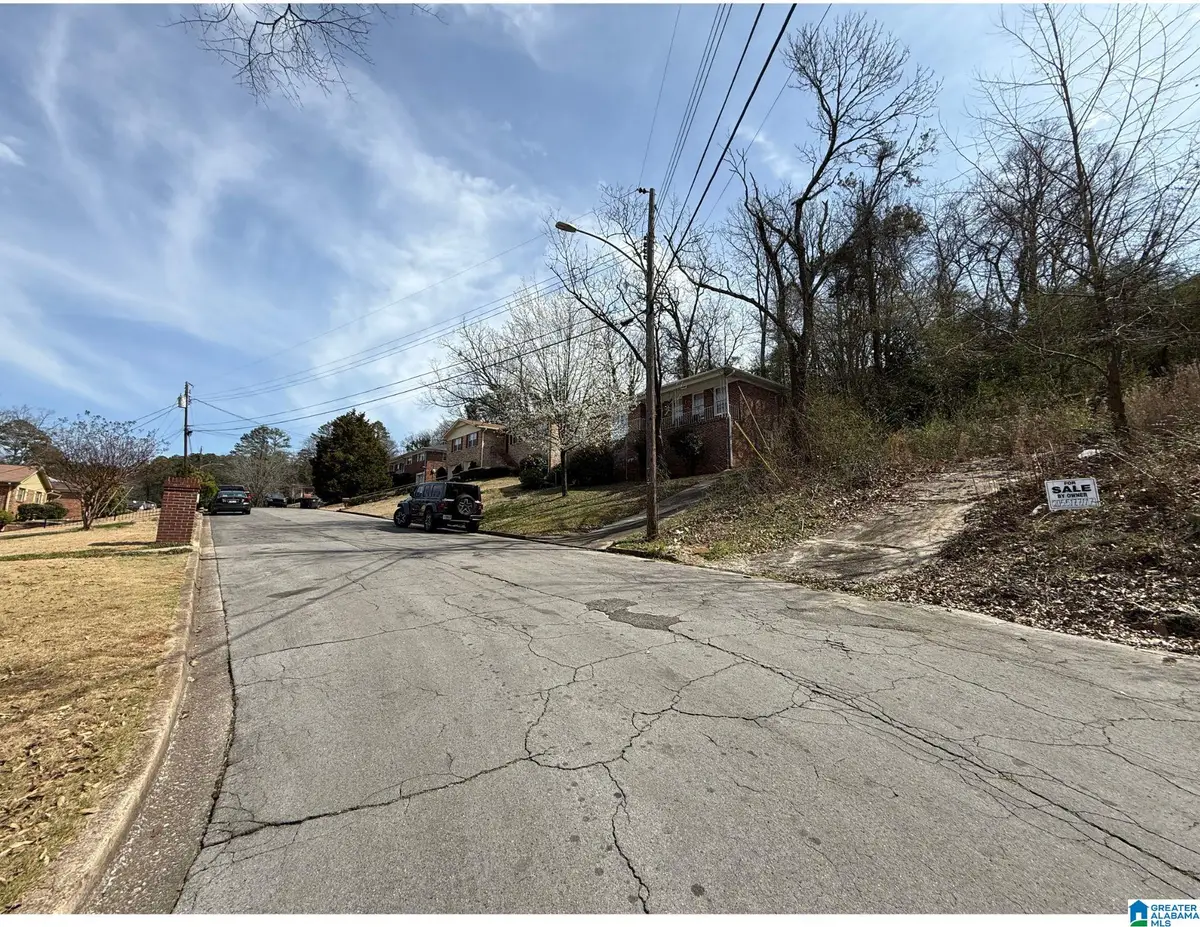 812 86TH PLACE S, Birmingham, AL 35206 - Image #1
