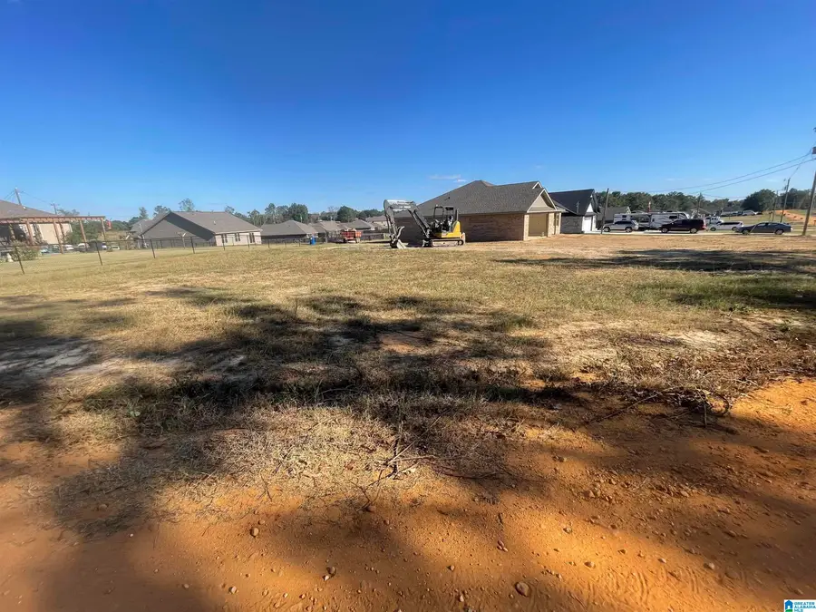 988 COUNTY ROAD 733, Clanton, AL 35045 - Image #3
