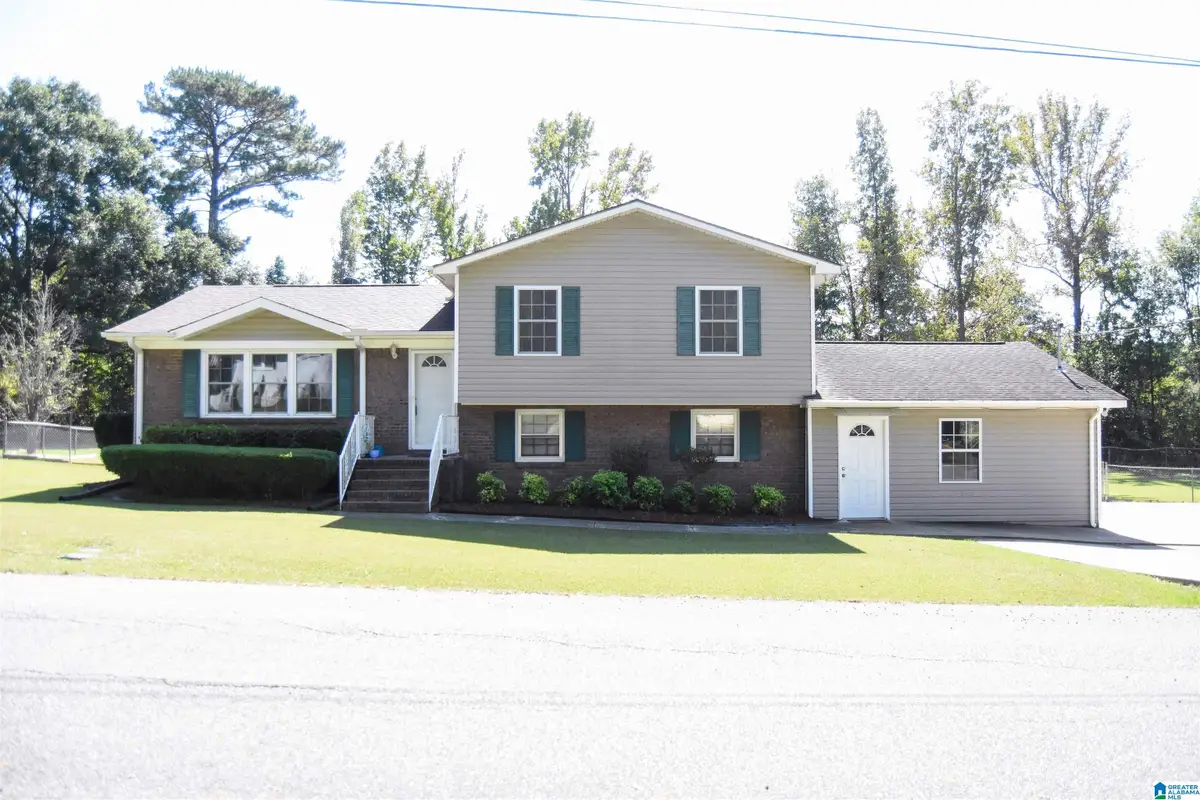 1604 PARKER LANE, Oxford, AL 36203 - Image #1