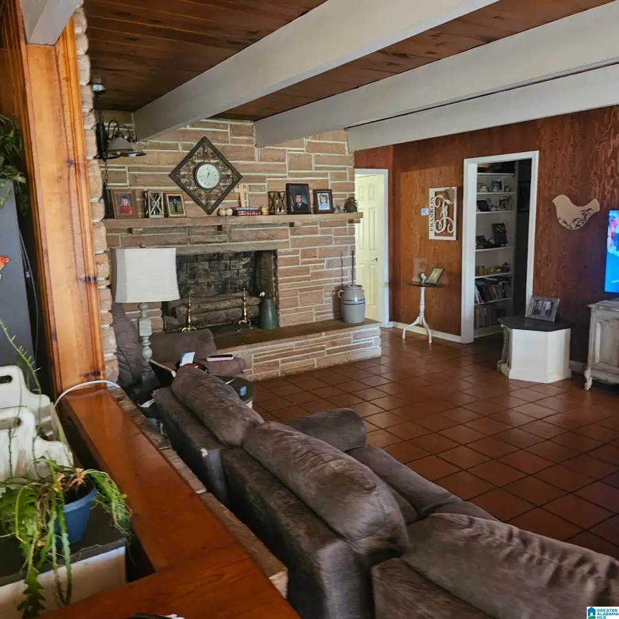 300 BAY STREET, Sylacauga, AL 35150 - Image #2