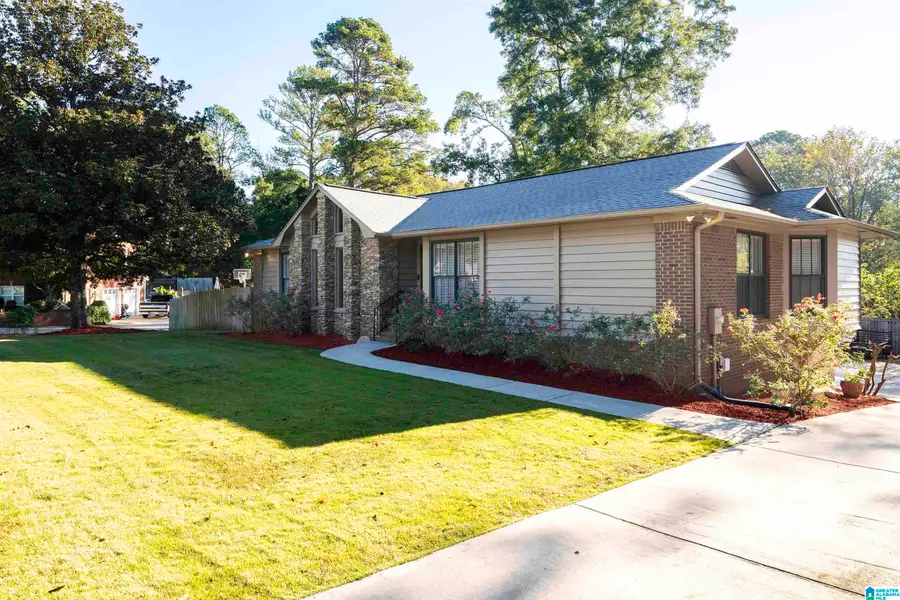 217 COUNTRY CLUB DRIVE, Leeds, AL 35094 - Image #3