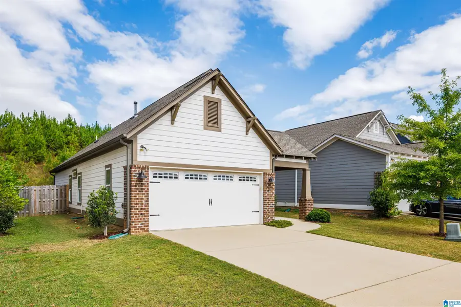 2779 VILLAGE LANE, Birmingham, AL 35211 - Image #2