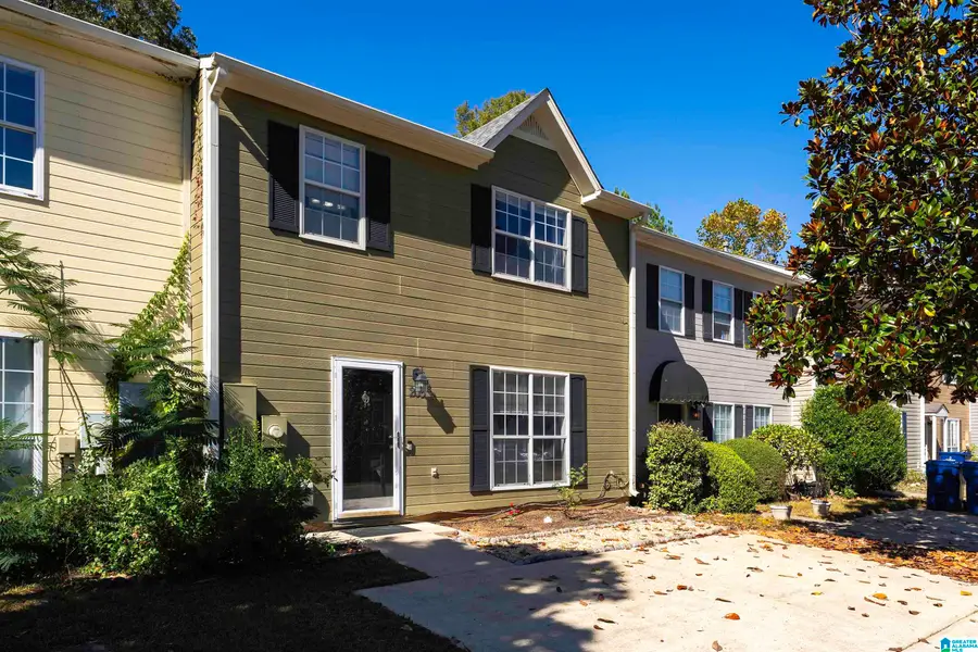 205 WILLOW POINT CIRCLE, Alabaster, AL 35007 - Image #3