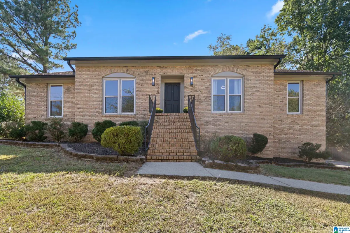 625 SUNHILL ROAD NW, Center Point, AL 35215 - Image #1