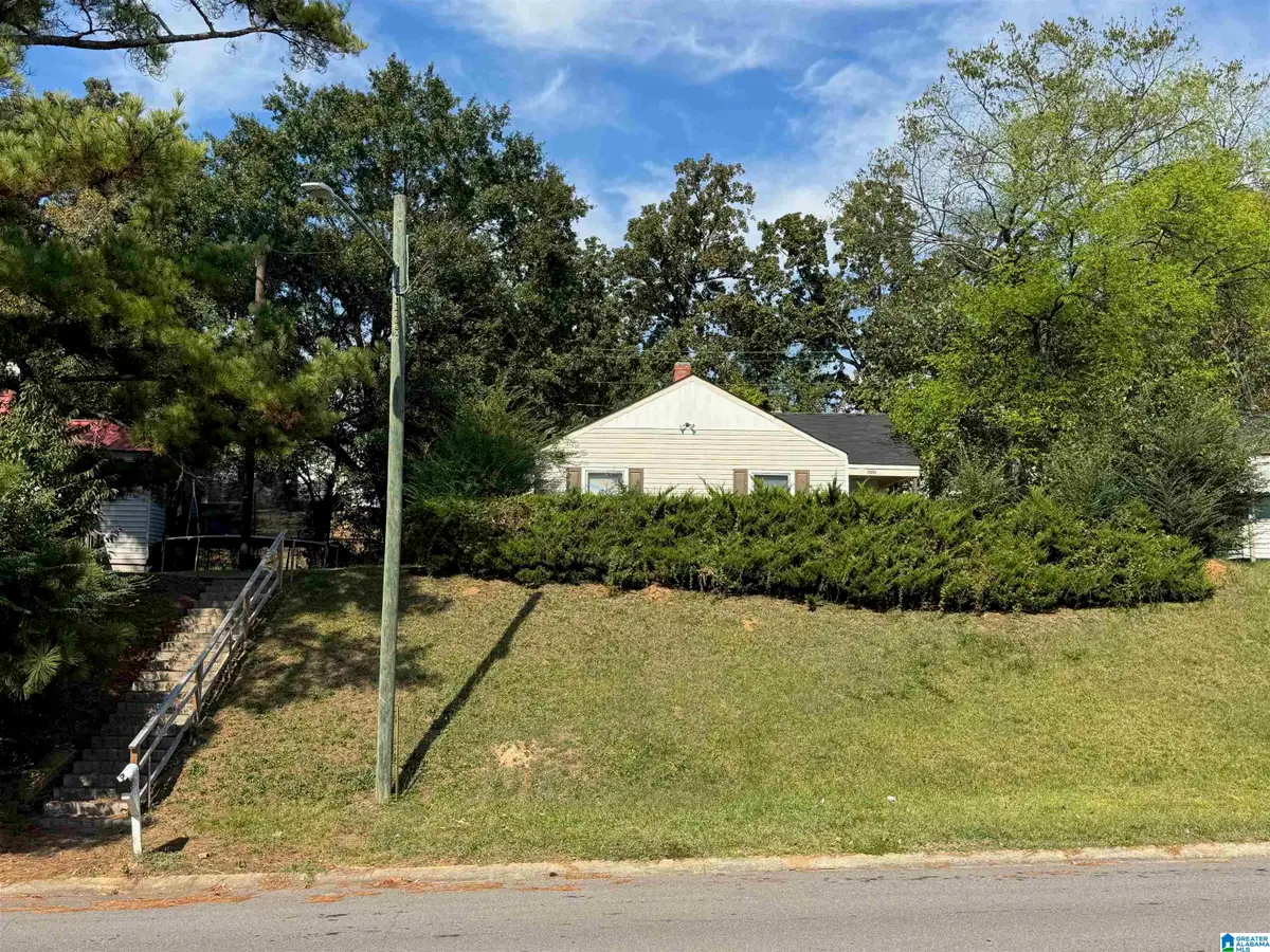 6729 GRASSELLI ROAD, Fairfield, AL 35064 - Image #1