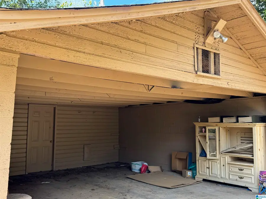 6729 GRASSELLI ROAD, Fairfield, AL 35064 - Image #2