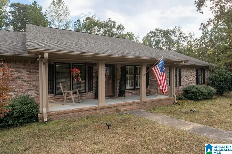 14996 N SCOTTSVILLE ROAD, West Blocton, AL 35184 - Image #2