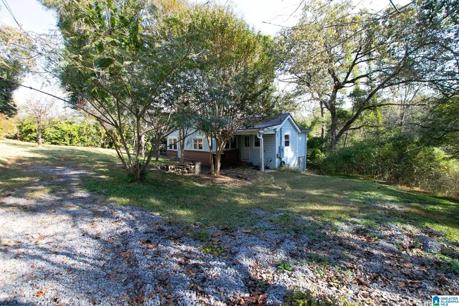 316 CLIFF ROAD SE, Cullman, AL 35055 - Image #2