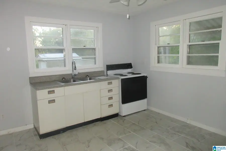 5121 FORESTWOOD ROAD, Adamsville, AL 35005 - Image #3