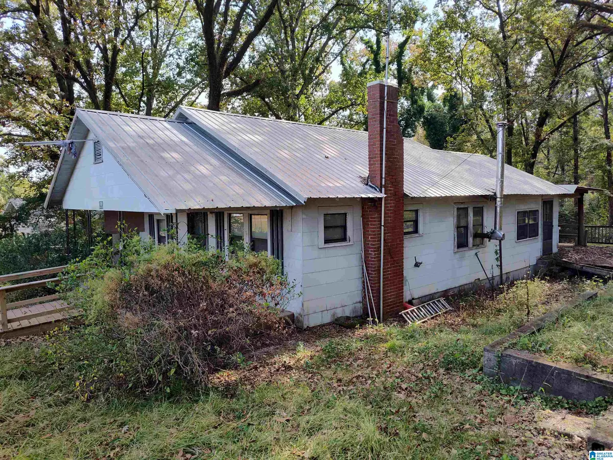 109 LEWIS AVENUE, Sycamore, AL 35149 - Image #1