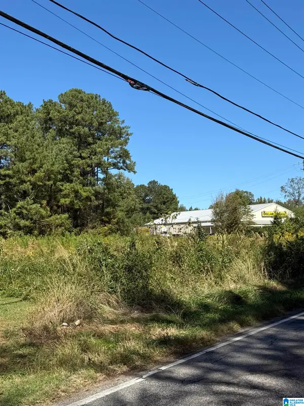 5565 EASTERN VALLEY ROAD, Mccalla, AL 35111