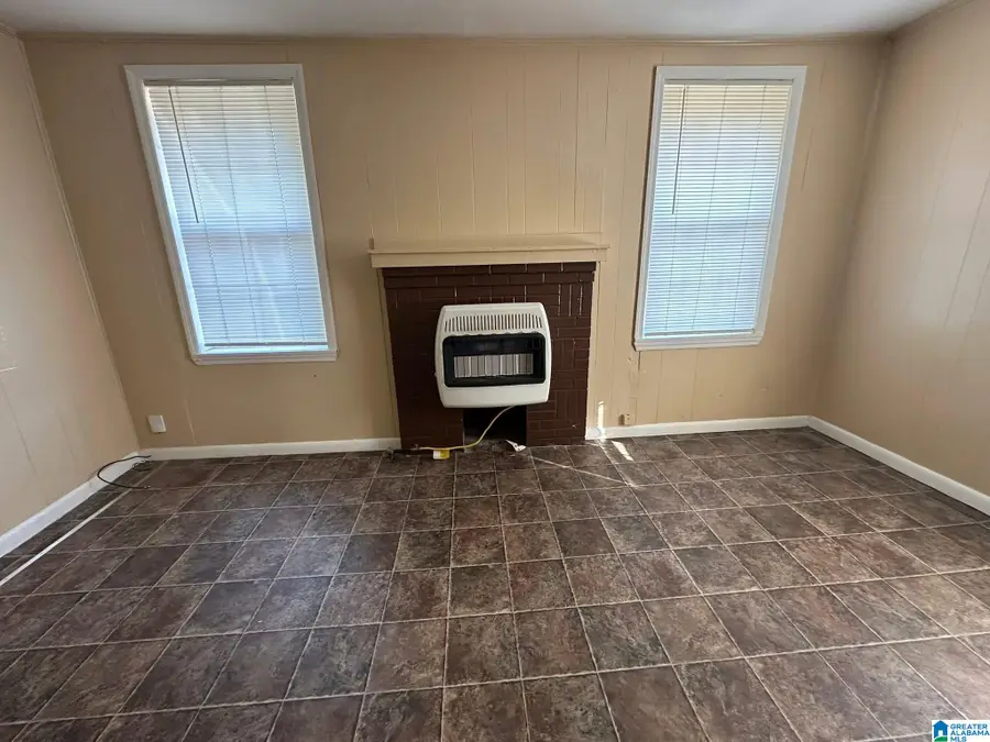1208 STROUD AVENUE, Gadsden, AL 35903 - Image #3
