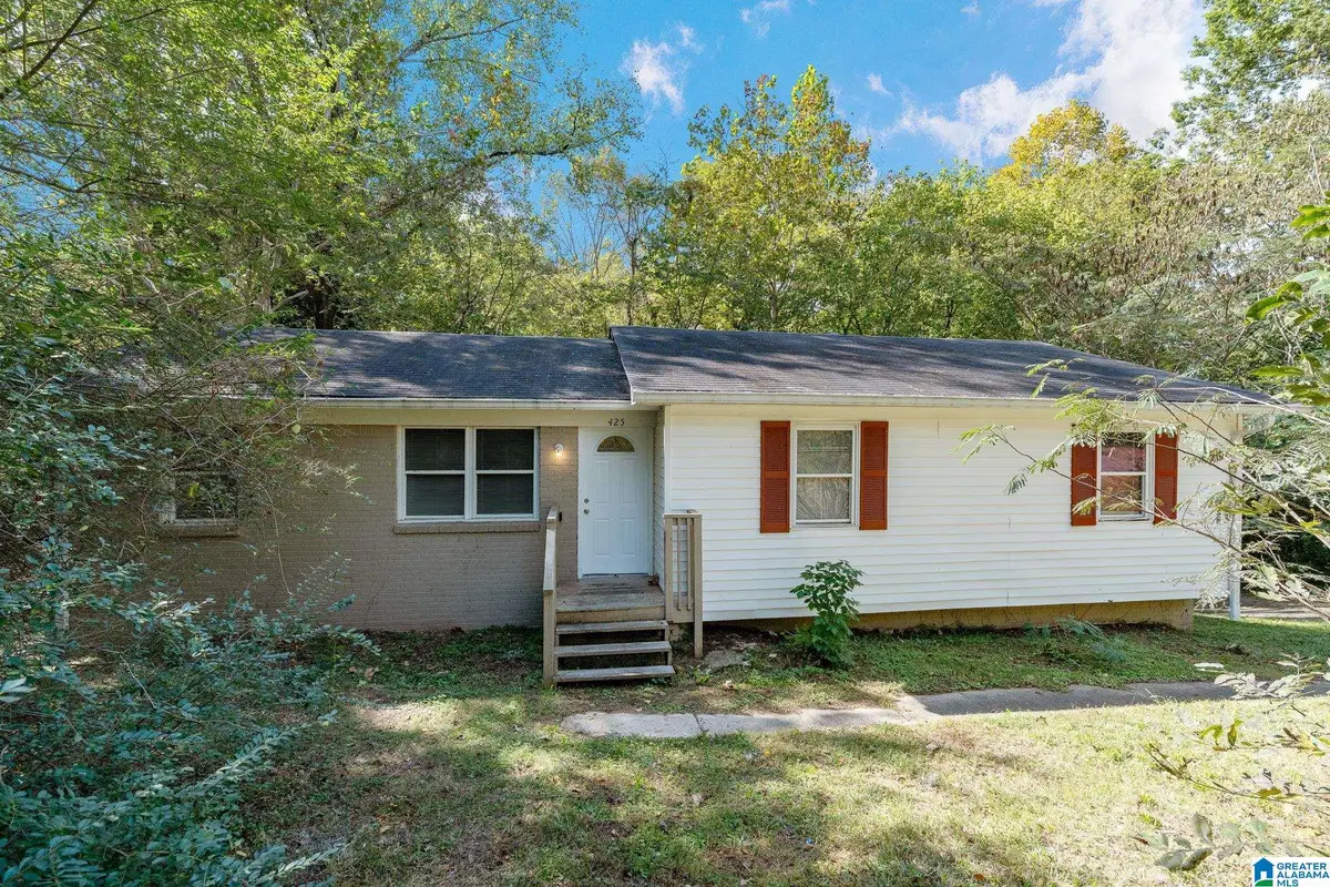 425 15TH TERRACE CIRCLE NW, Birmingham, AL 35215 - Image #1