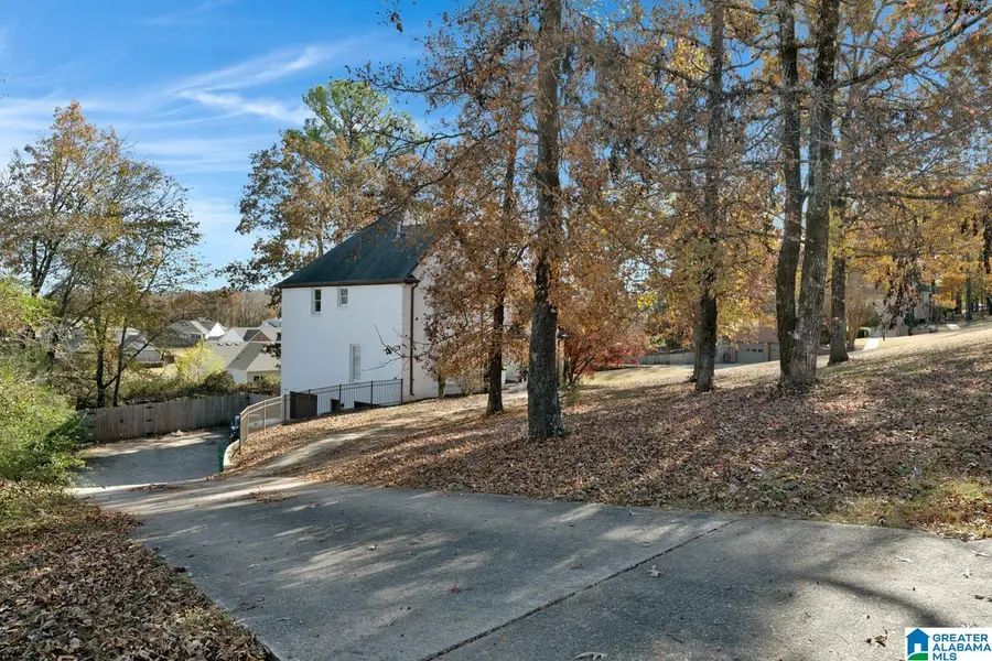 1014 MOUNTAIN LAUREL CIRCLE, Moody, AL 35004 - Image #3