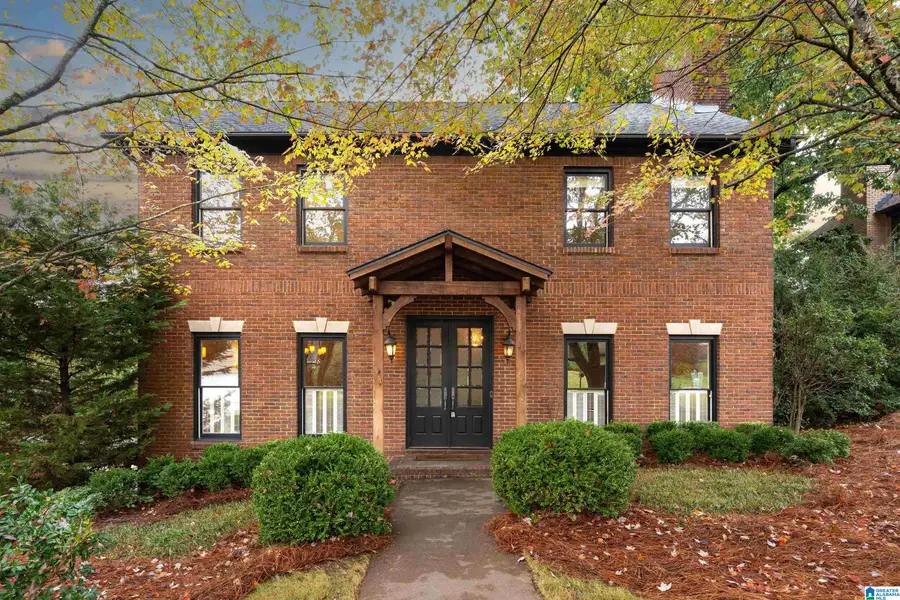 2581 CROSSGATE PLACE, Vestavia Hills, AL 35216 - Image #3