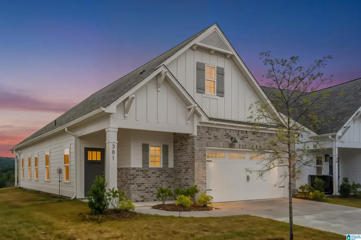 381 HUNTLEY RIDGE BEND, Pelham, AL 35124 - Image #1