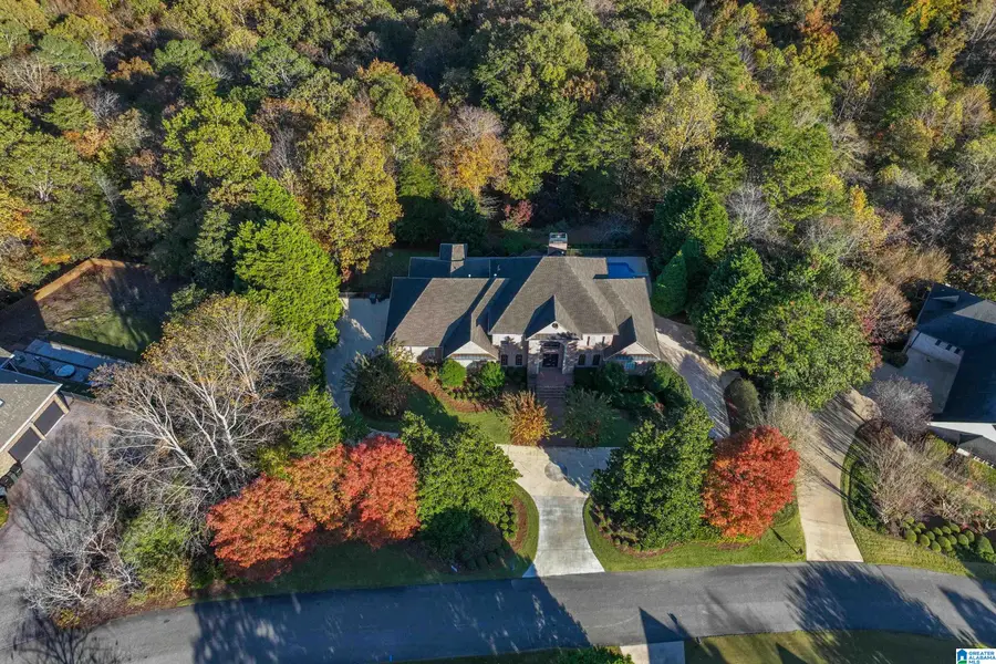 7713 KENMORE PLACE, Vestavia Hills, AL 35242 - Image #2