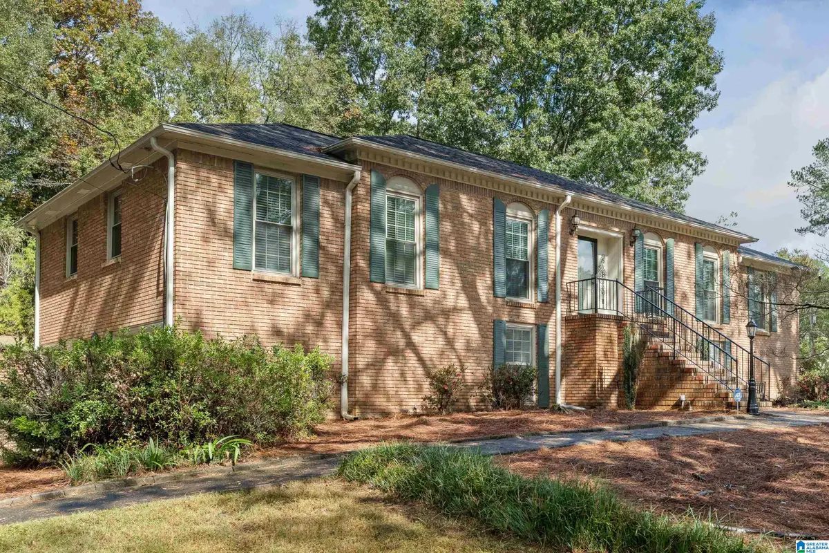 200 POWELL PLACE, Trussville, AL 35173 - Image #1