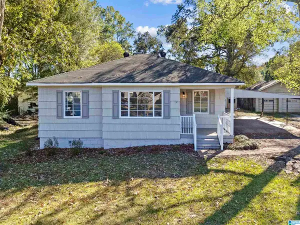 110 DABBS AVENUE, Hueytown, AL 35023