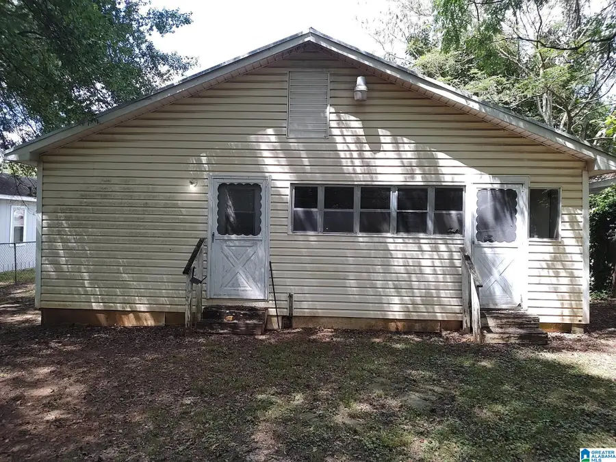 1011 14TH AVENUE, Bessemer, AL 35020 - Image #2
