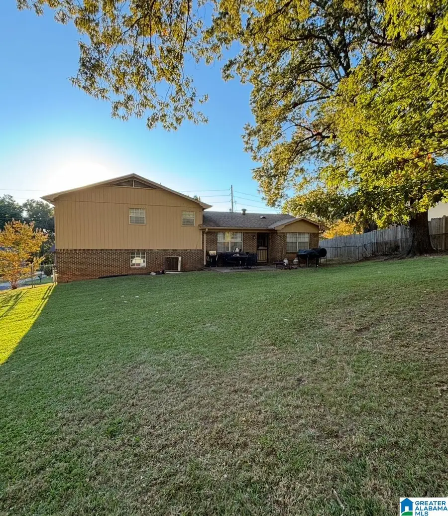 421 ENGLEWOOD DRIVE, Fairfield, AL 35064 - Image #2
