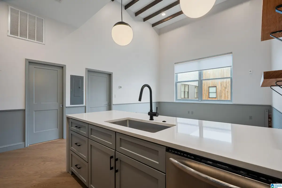 2212 1ST AVENUE N, Birmingham, AL 35203 - Image #1