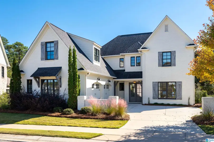 875 SOUTHBEND LANE, Vestavia Hills, AL 35216 - Image #2