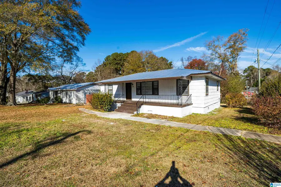 336 1ST AVENUE NW, Graysville, AL 35073 - Image #2