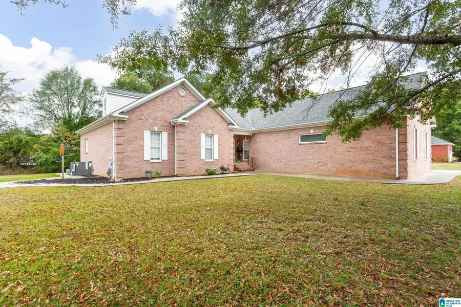 147 LAZY BROOK DRIVE, Oxford, AL 36203 - Image #2