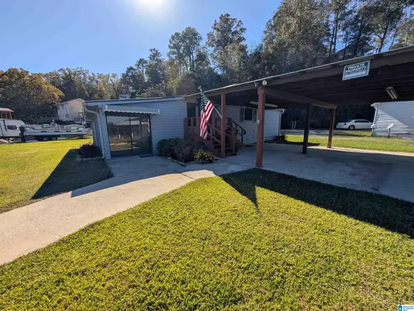 345 SAINT CHARLES AVENUE, Adger, AL 35006