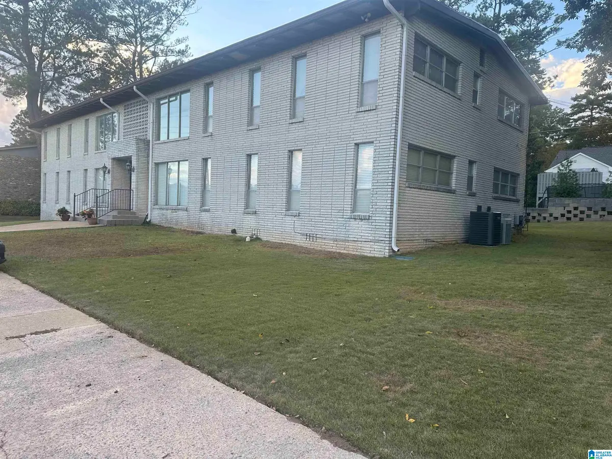 1834 MONTCLAIRE LANE, Vestavia Hills, AL 35216 - Image #1