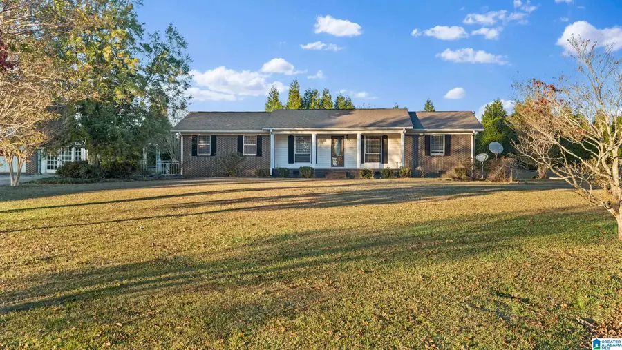 1012 BURNETT CIRCLE, Clanton, AL 35045 - Image #3