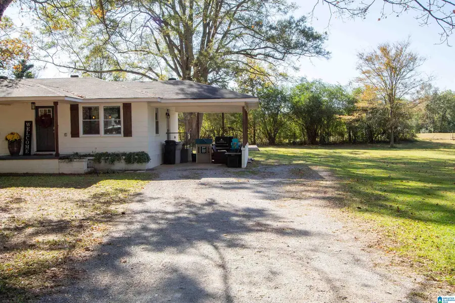 109 MOONEY ROAD, Columbiana, AL 35051 - Image #2