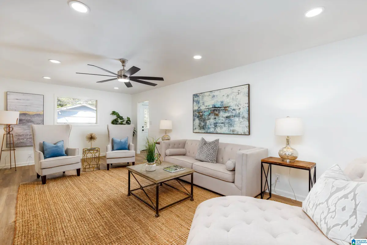 112 IVY AVENUE, Hueytown, AL 35023 - Image #1