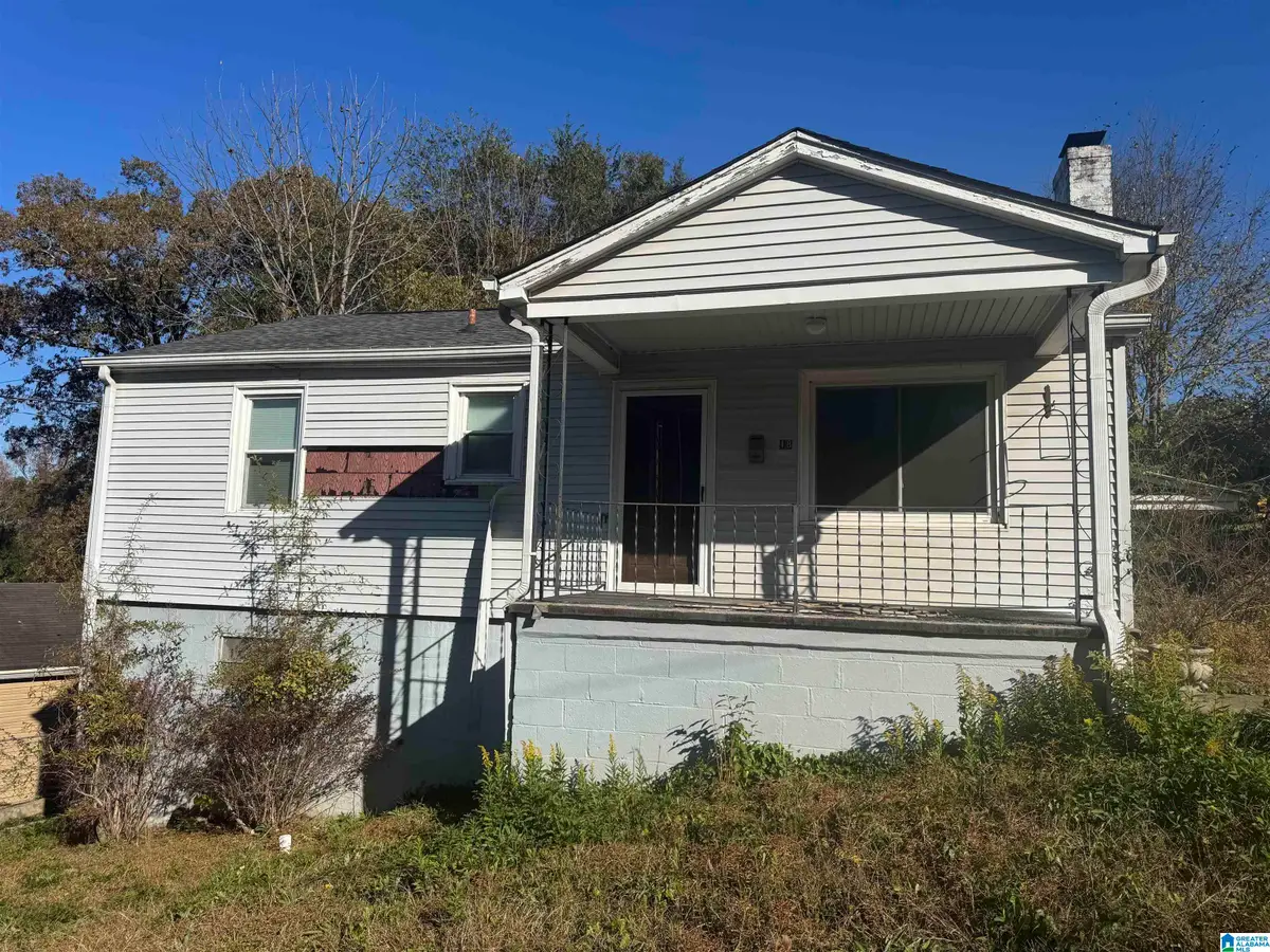 18 LAKESIDE DRIVE, Childersburg, AL 35044 - Image #1