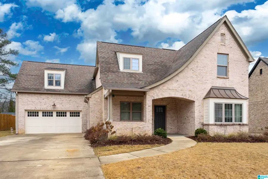 7986 KNOLL LANE, Trussville, AL 35173 - Image #2