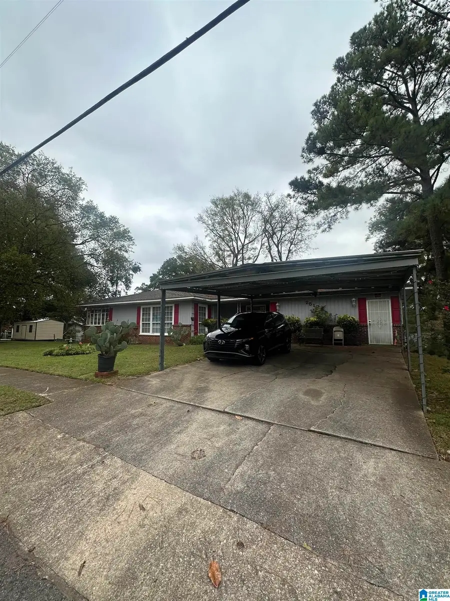 2517 AVENUE W, Birmingham, AL 35208 - Image #2