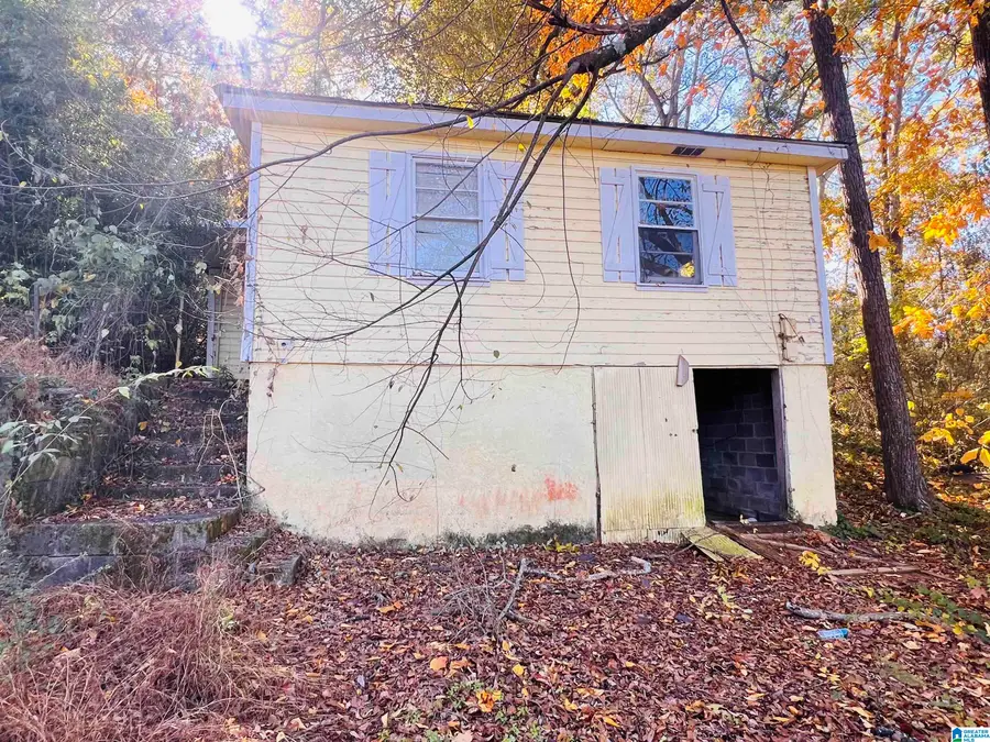 214 PARKER BOULEVARD, Weaver, AL 36277 - Image #3