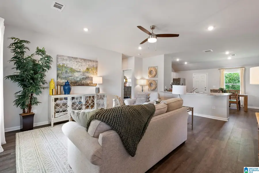 864 ASHFORD DRIVE, Calera, AL 35040 - Image #2