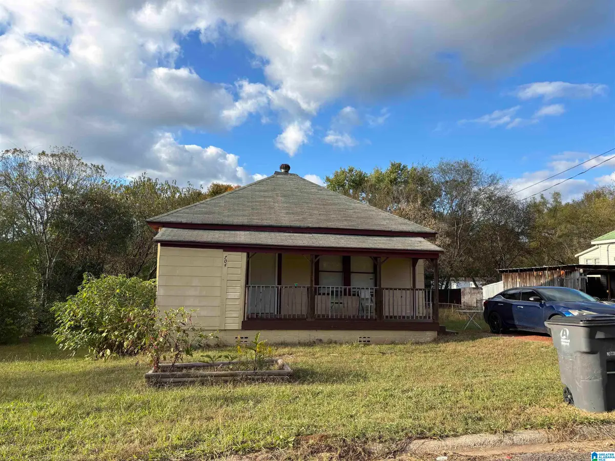 704 FALMOUTH STREET, Birmingham, AL 35224 - Image #1