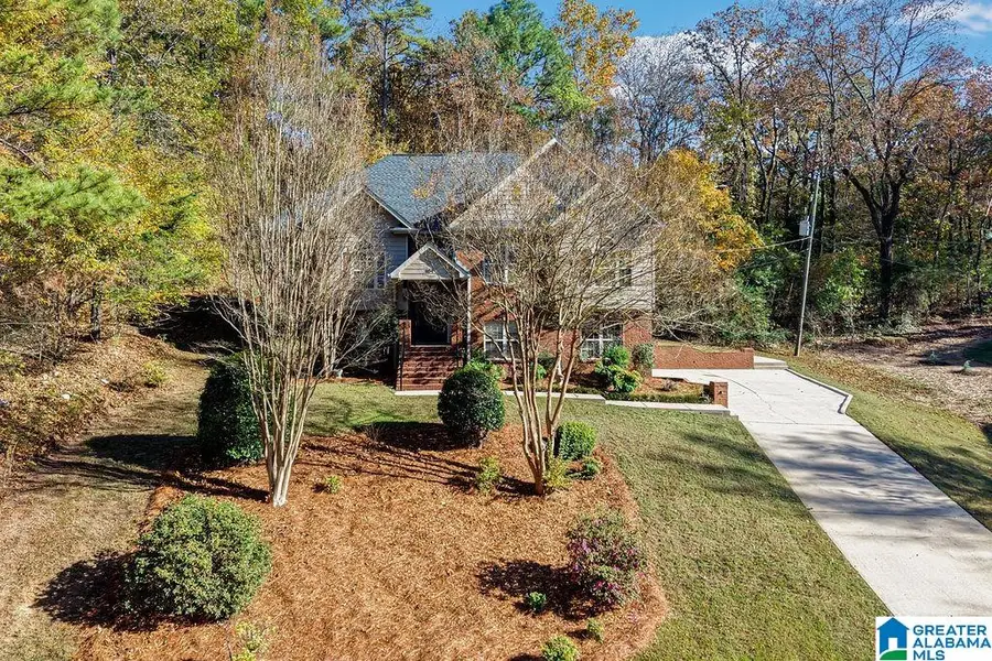 1104 SEQUOIA TRAIL, Alabaster, AL 35007 - Image #2