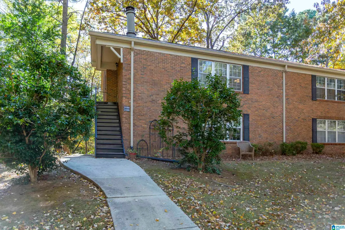 2098 MONTREAT CIRCLE, Birmingham, AL 35216 - Image #1