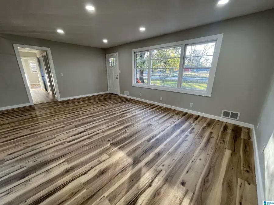 705 VALLEY DRIVE, Weaver, AL 36277 - Image #3