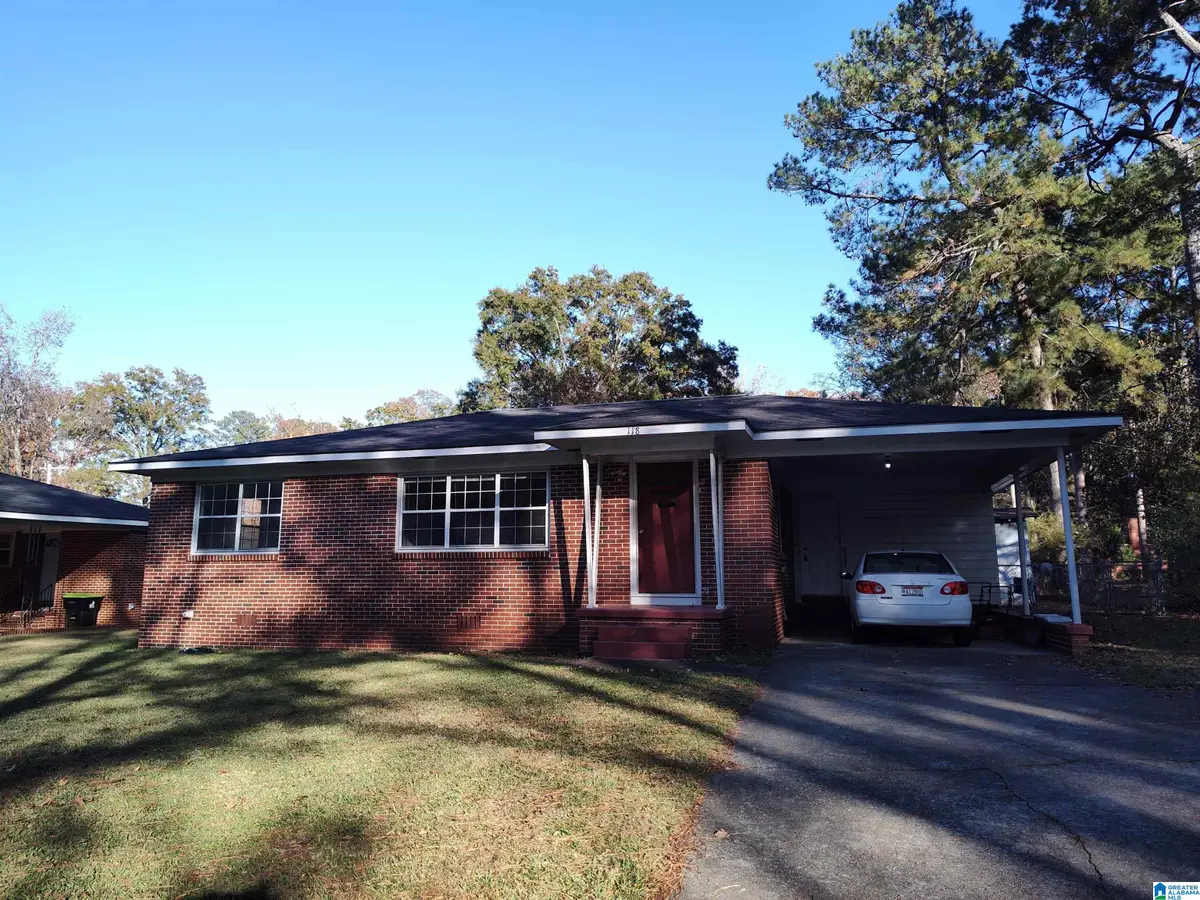 118 HAMMETT AVENUE, Sylacauga, AL 35150 - Image #1