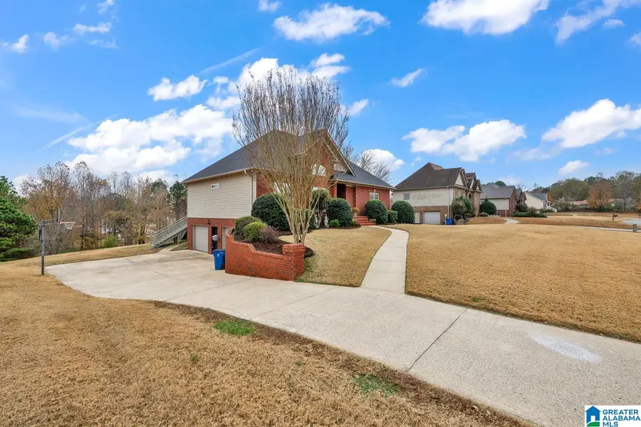 114 WILLOW PARC DRIVE, Hayden, AL 35079 - Image #2