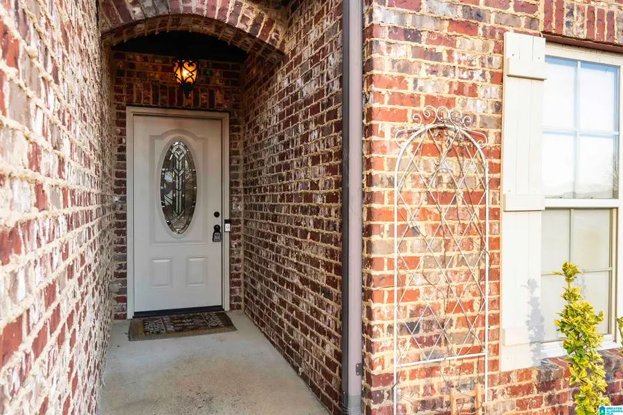 6032 MOUNTAIN VIEW TRACE, Trussville, AL 35173 - Image #2