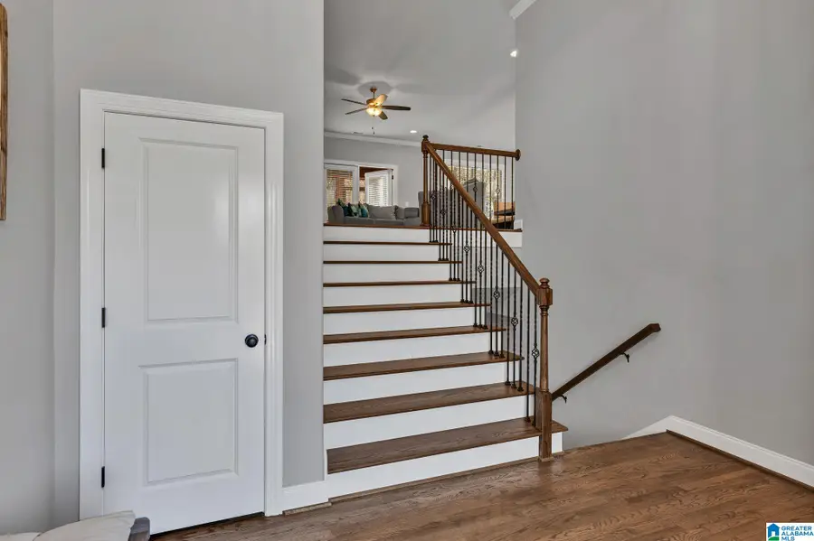 1085 GREY OAKS VALLEY, Pelham, AL 35124 - Image #3